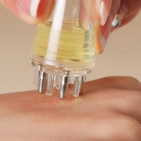 Scalp & Root Hair Oil Applicator with Mini Oil Massage Comb